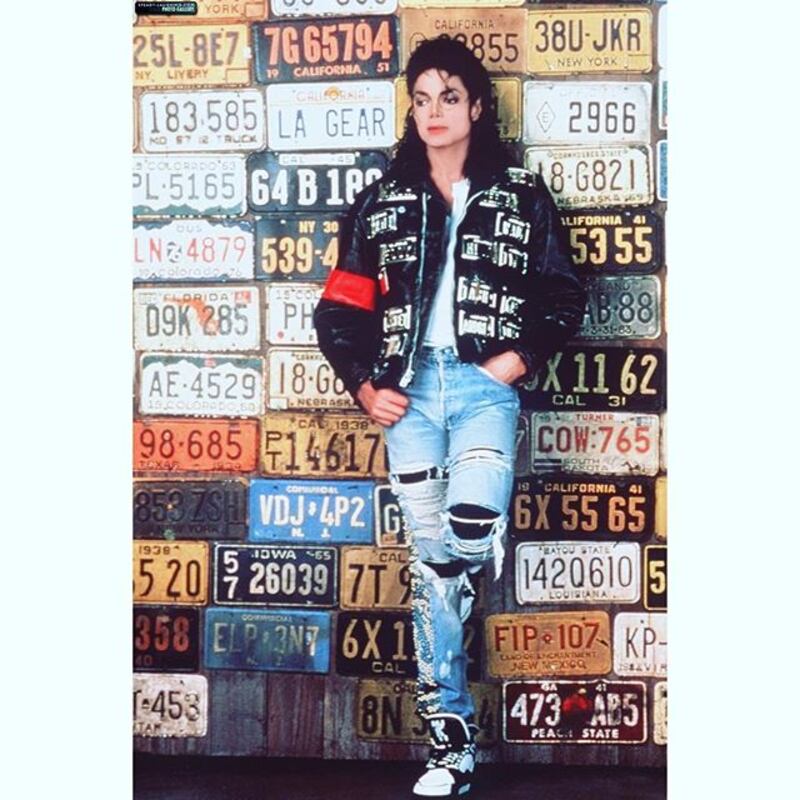 La sony compra il catalogo di Micheal Jackson per 750 milioni di dollari 16