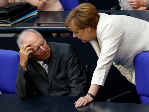 Schaeuble: "Se Bruxelles è ferma agiscano i governi"