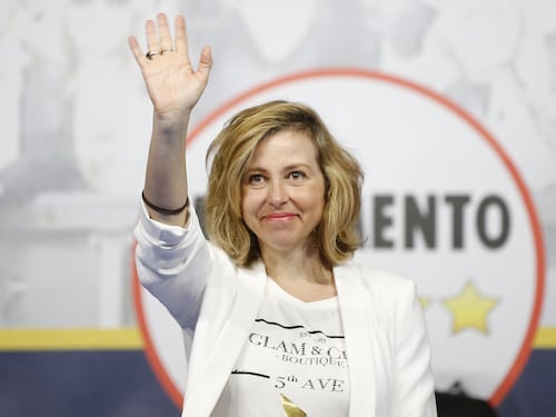 L'attacco del ministro Grillo: "Nella Lega posizioni medievali"