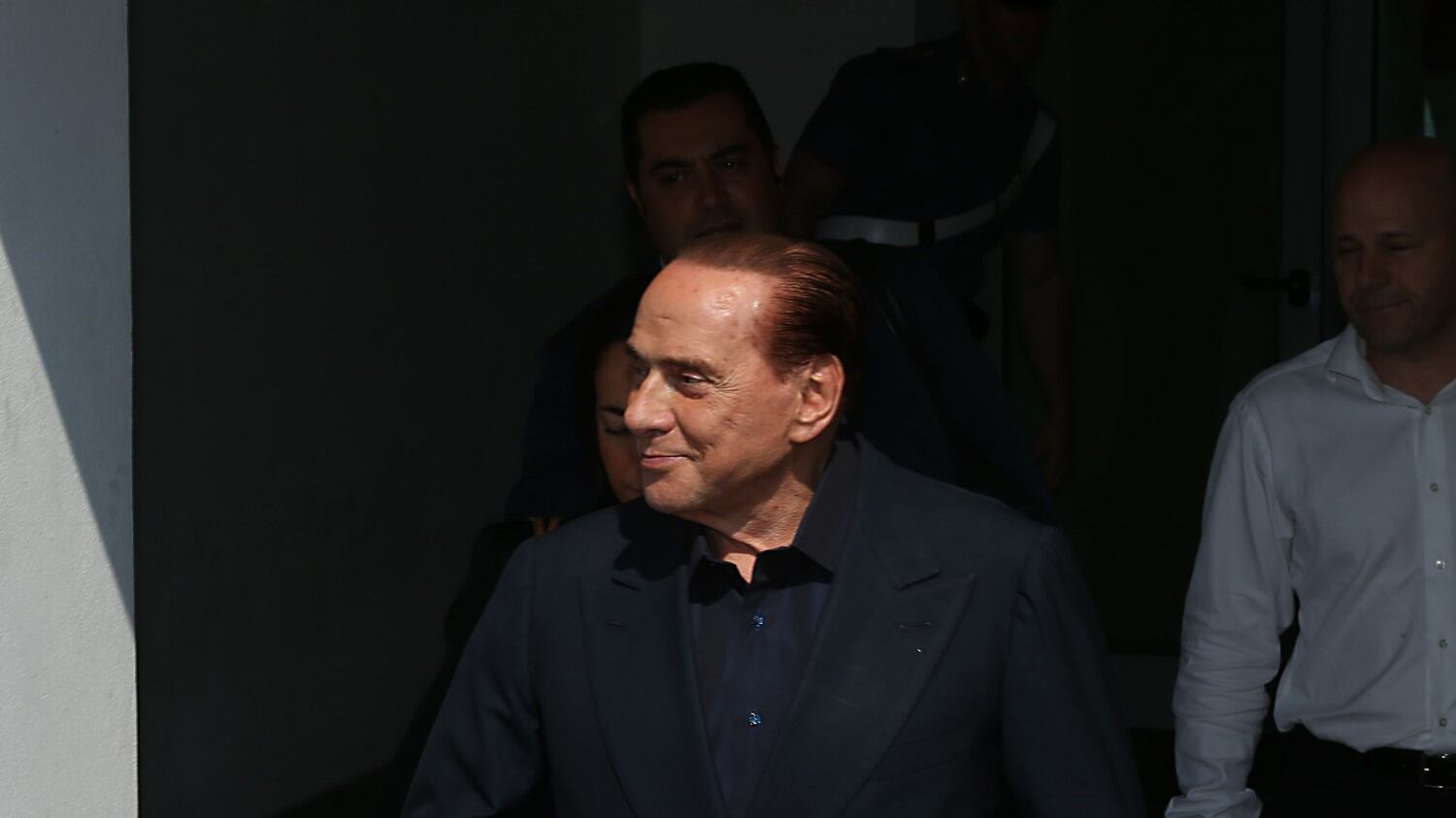 Tessera social e una app: così Berlusconi rivoluziona Forza Italia