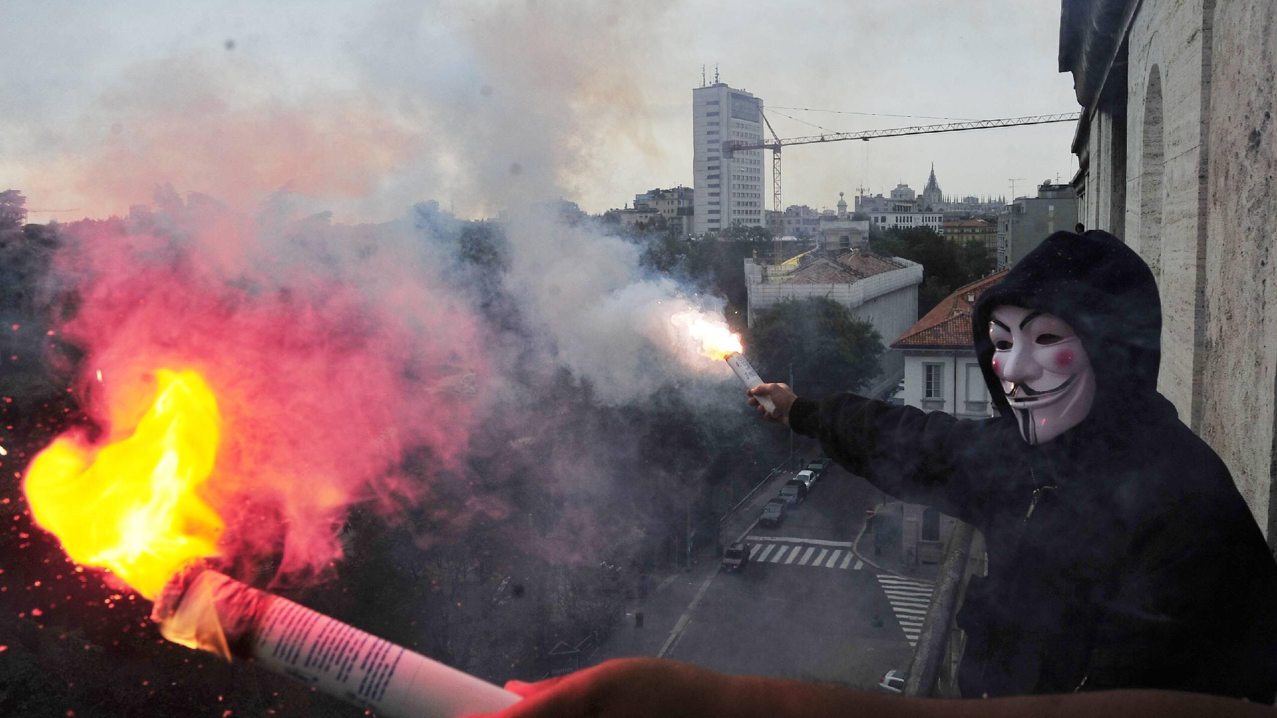 Studenti, tornano i venti di guerra