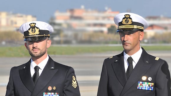 Marò, il sindaco leghista: “Italia ridicola agli occhi del mondo”