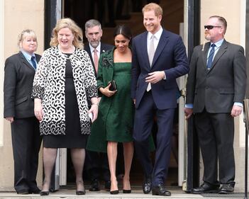 Meghan Markle e il Principe Harry, l'omaggio alle vittime: foto 4