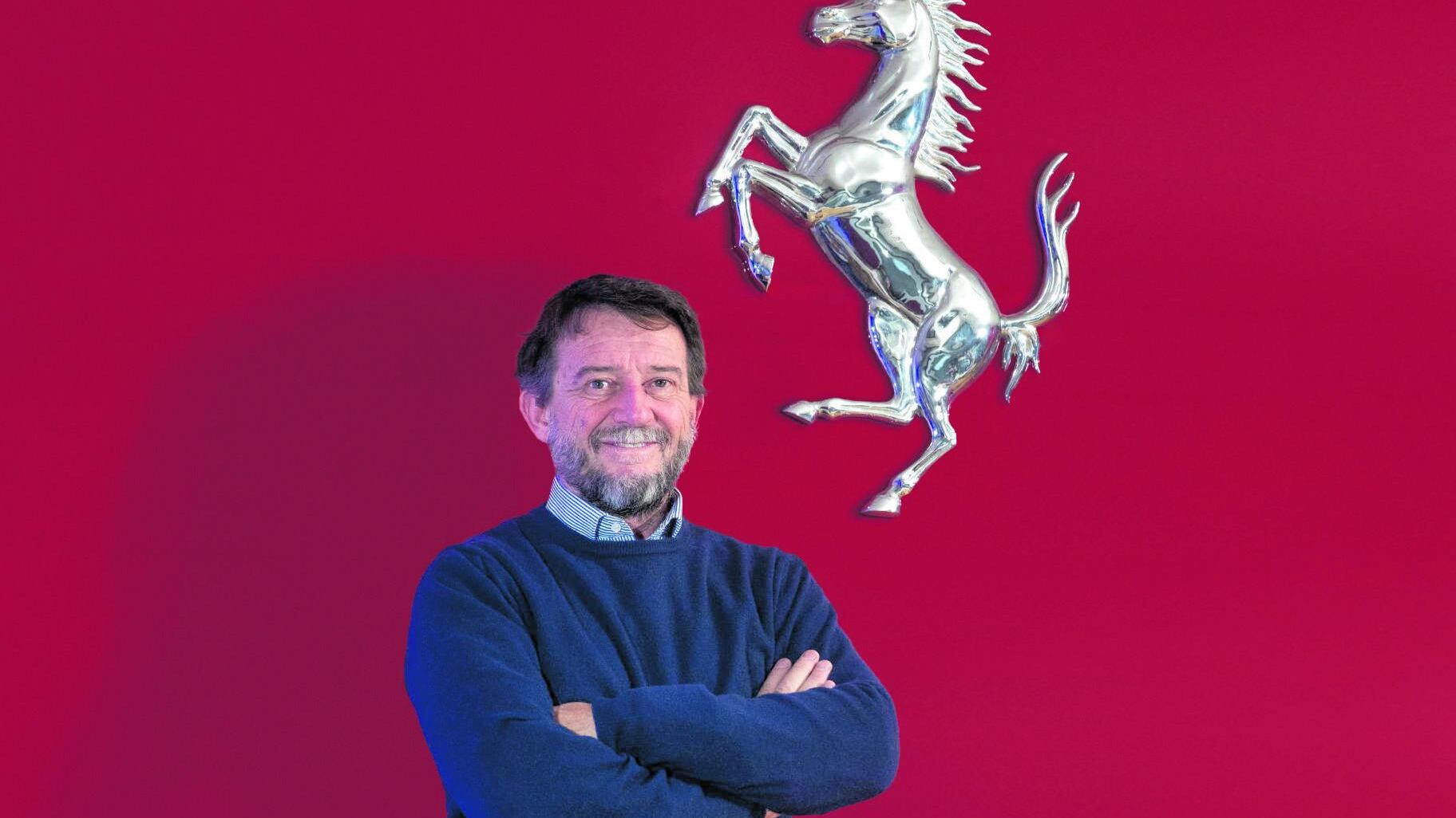 Ferrari a vela come Prada. Ma Stellantis è alla deriva