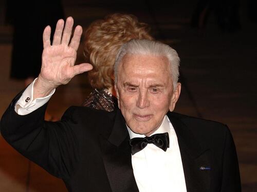 Addio a 'Spartaco' Kirk Douglas