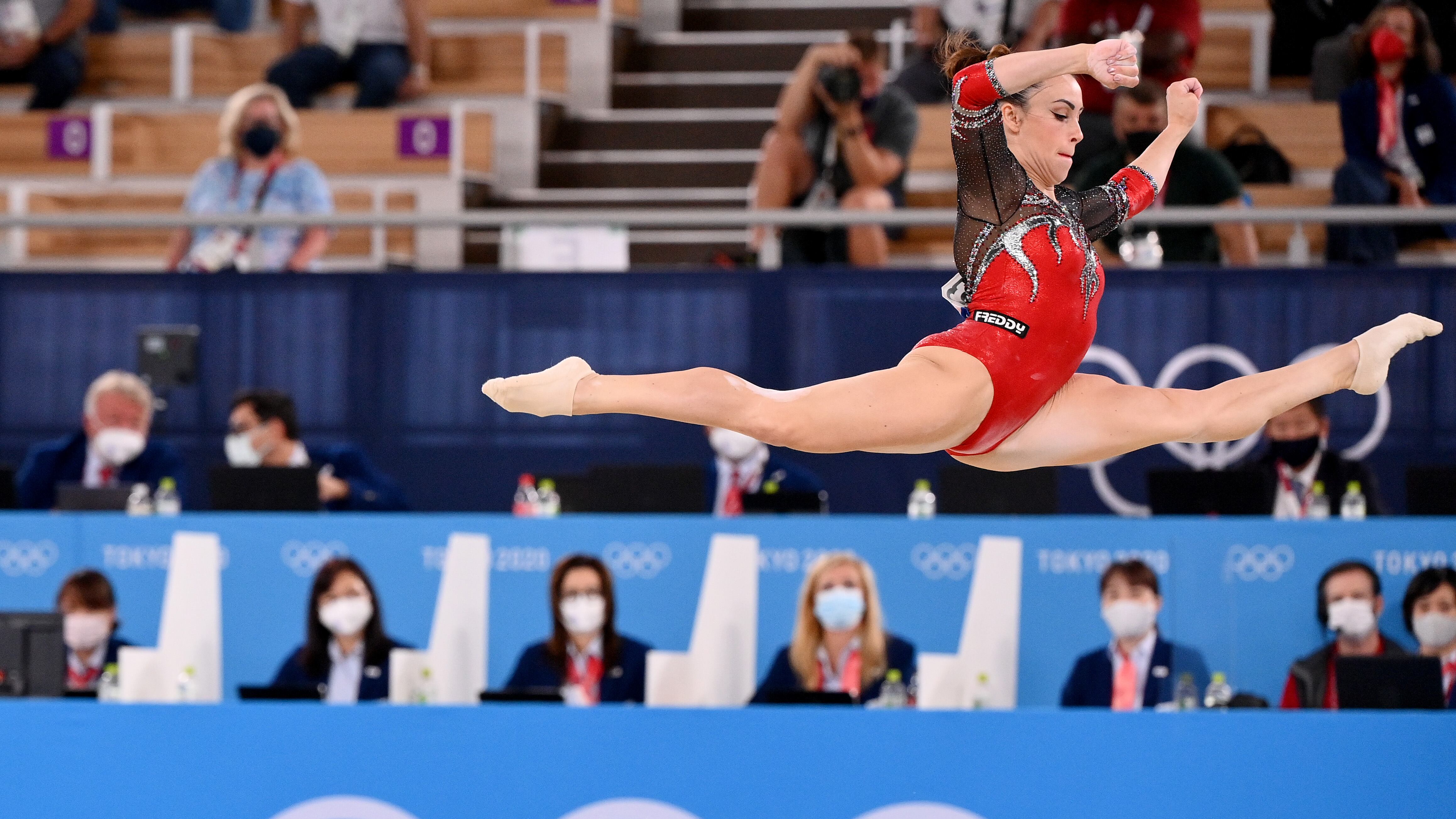 Vanessa chiude la sua storia. Scritta con l'arte del rialzarsi