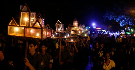 Una processione in Paraguay