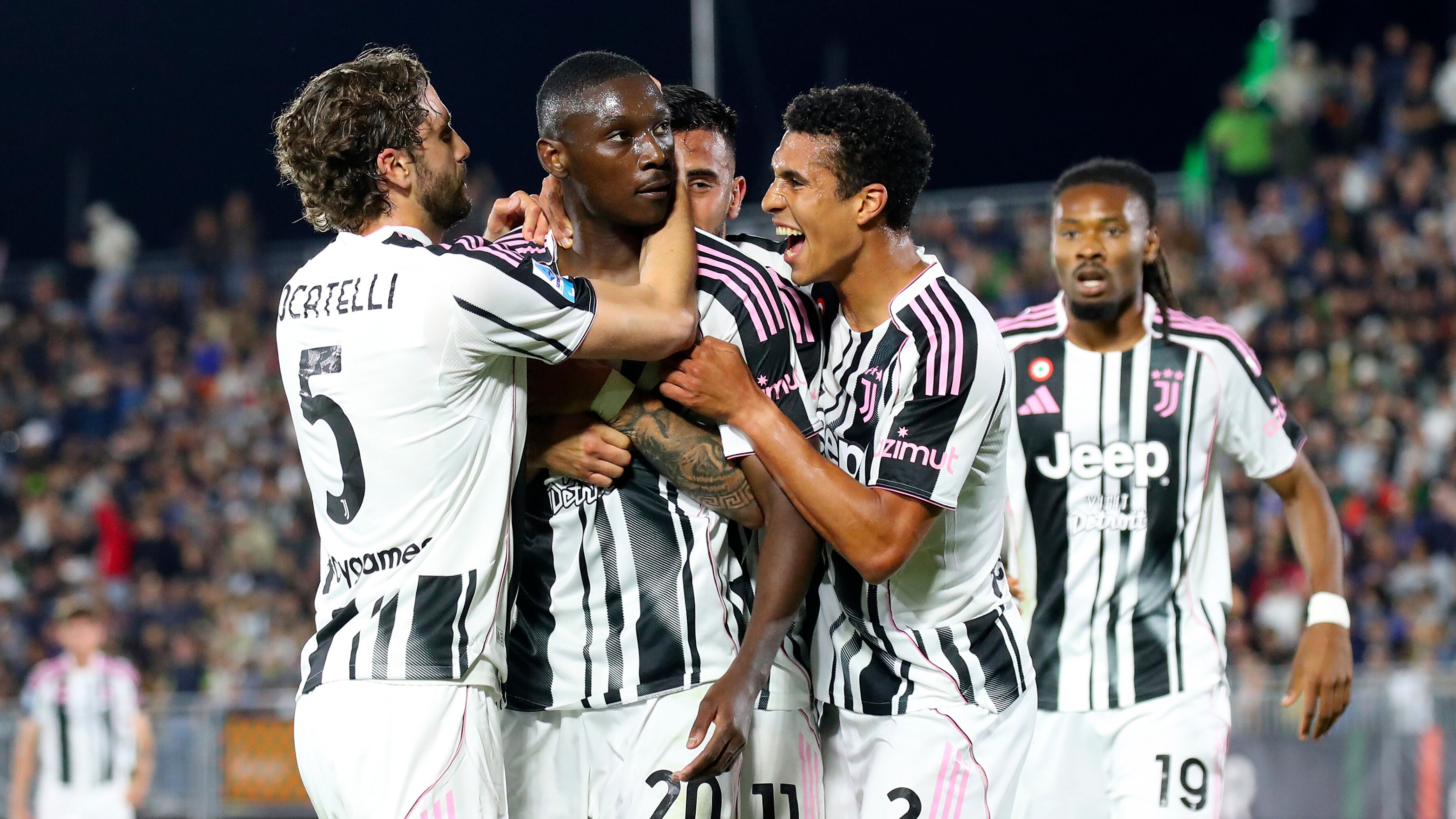 Rivoluzione Juve: arriva Comolli