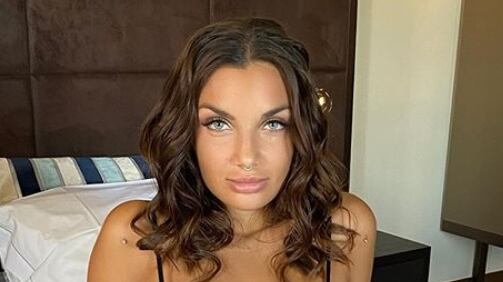 Elettra Lamborghini: "I vip hanno il Covid e vanno in giro. Al mio matrimonio tutti faranno il tampone"