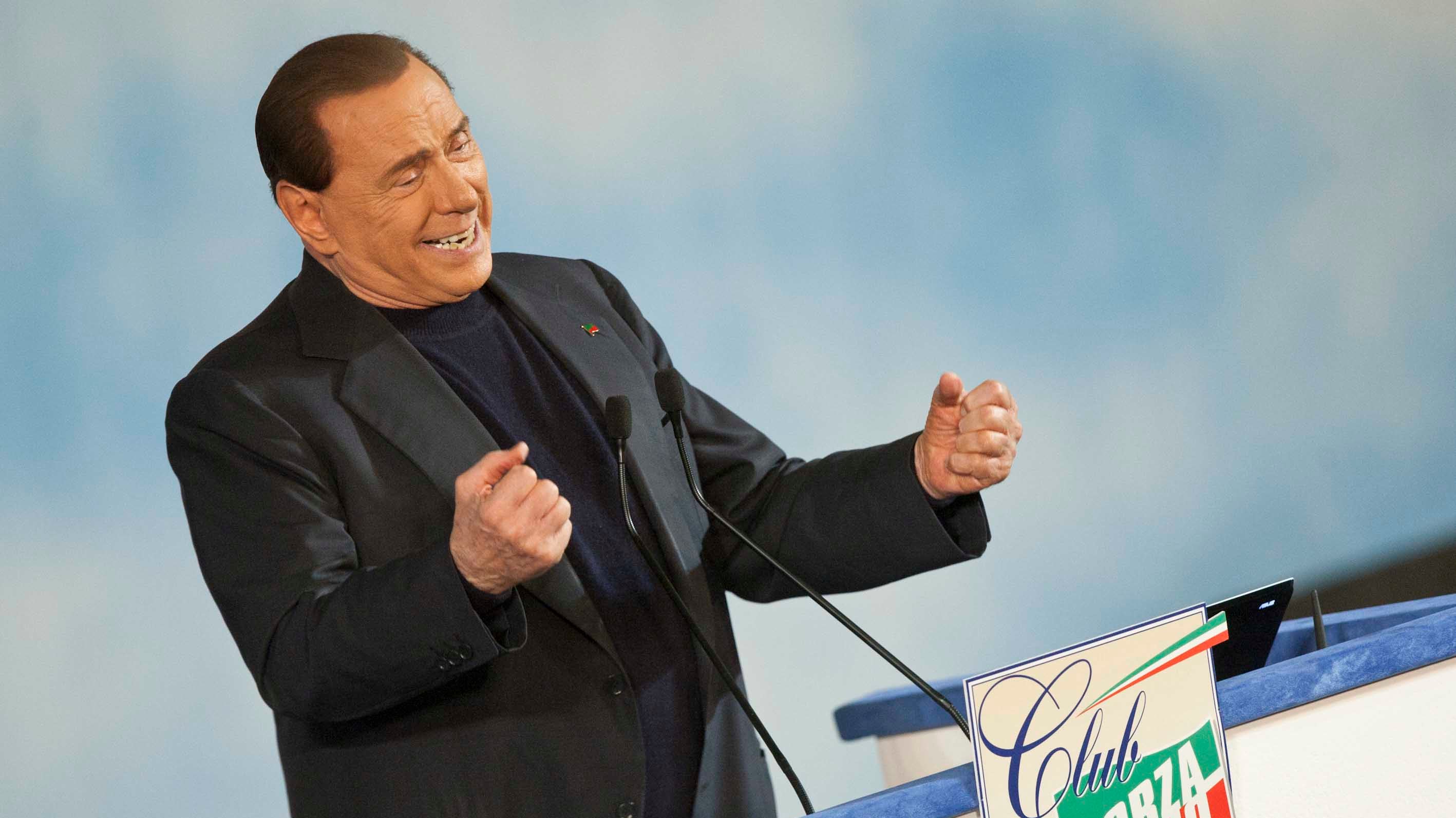 Il Cav inchioda Renzi: "Vittima dei comunisti, gli 80 euro sono inutili"