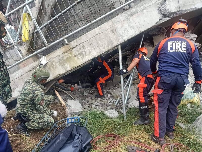 Terremoto di magnitudo 7 nelle Filippine settentrionali. Ci sono morti e feriti 4