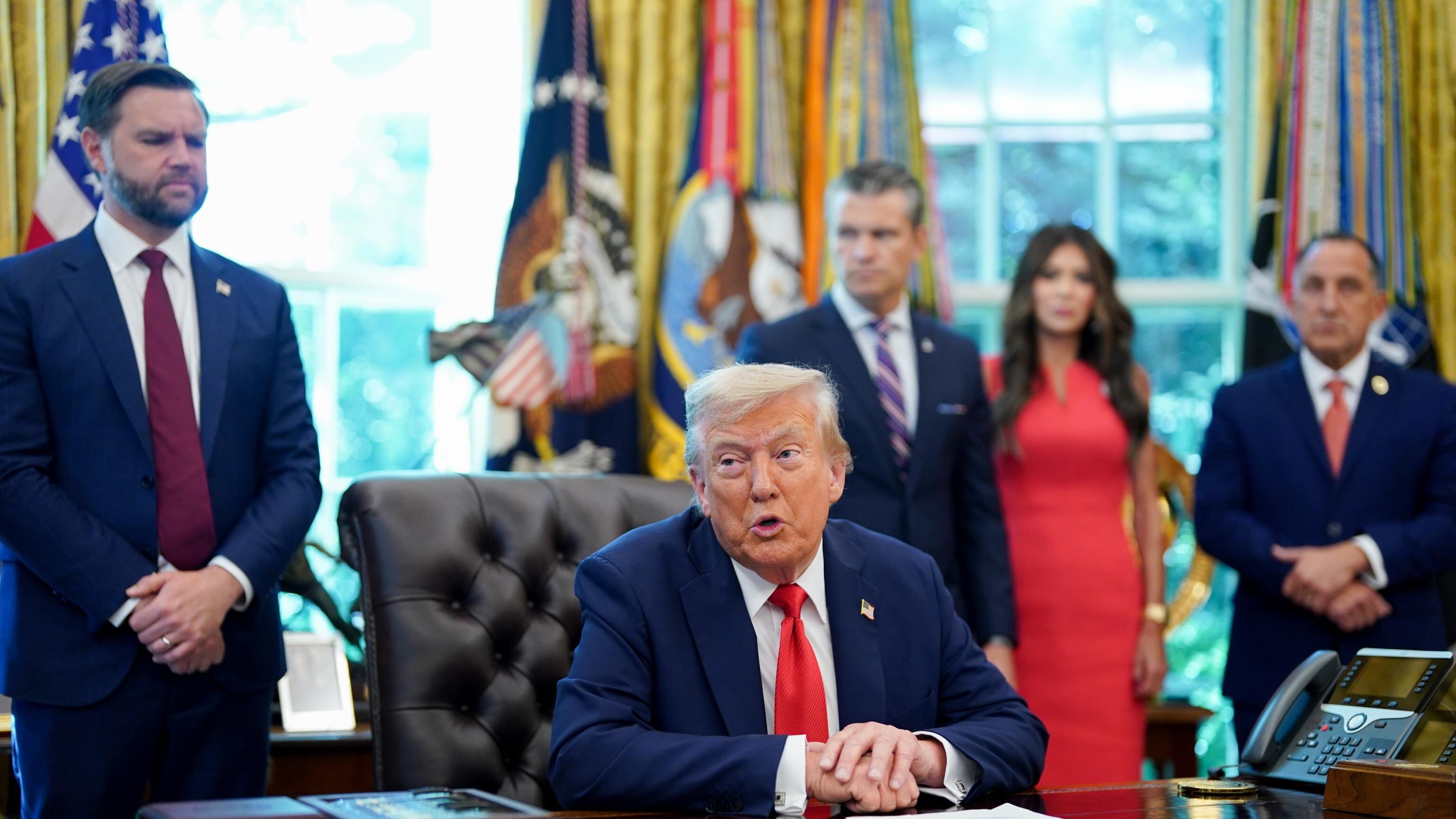 Trump: "Ho risentito Putin. Zelensky grande venditore". E Pechino frena sui peacekeeping