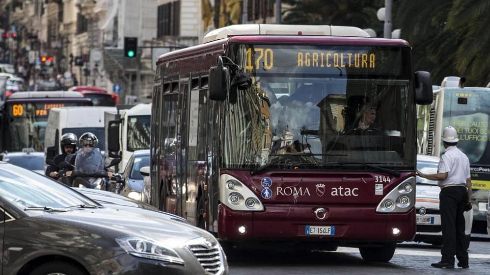 Roma, seconda città al mondo per ore perse al volante e decima per traffico