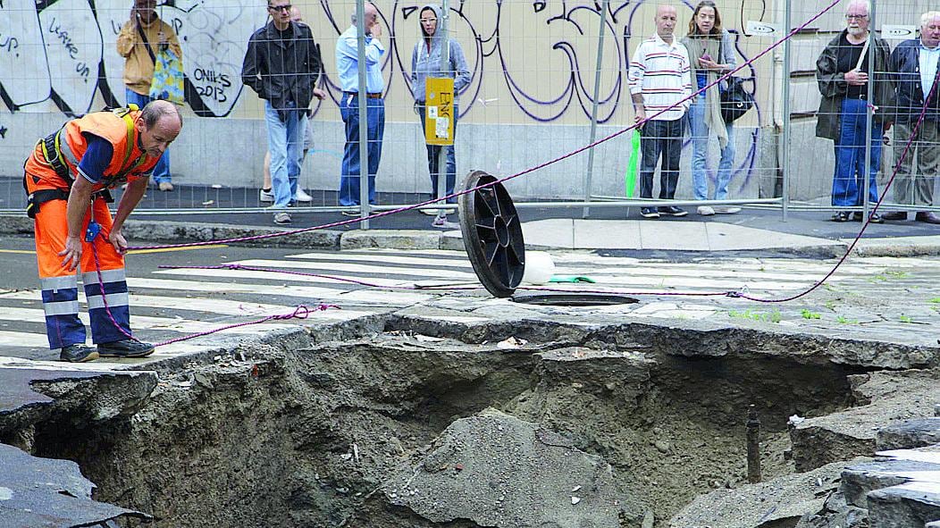 Crollo di Porta Romana: Comune e costruttore nel mirino della Procura