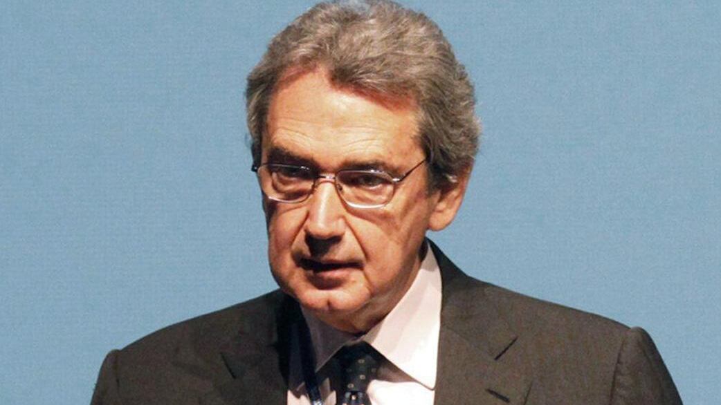 Telecom, Bernabè gioca la carta «3»