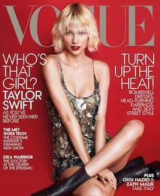 Taylor Swift biondo platino: foto 8