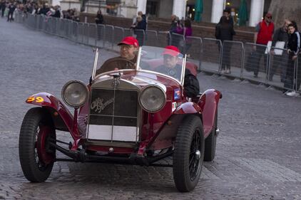 La mille miglia passa da Ferrara 3