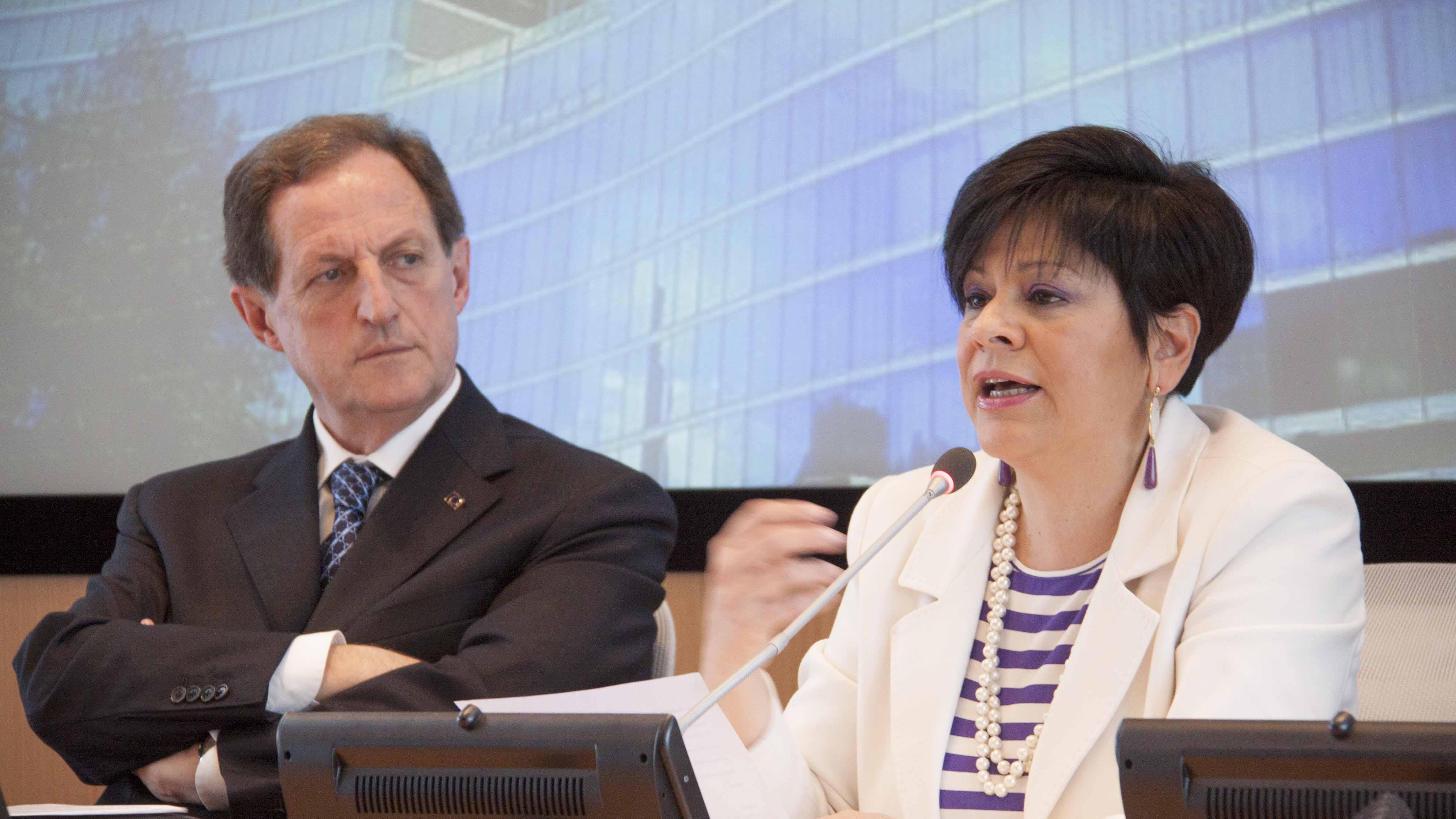 «Il lavoro è la madre di tutte le sfide»: la Regione mette in tavola 143 milioni