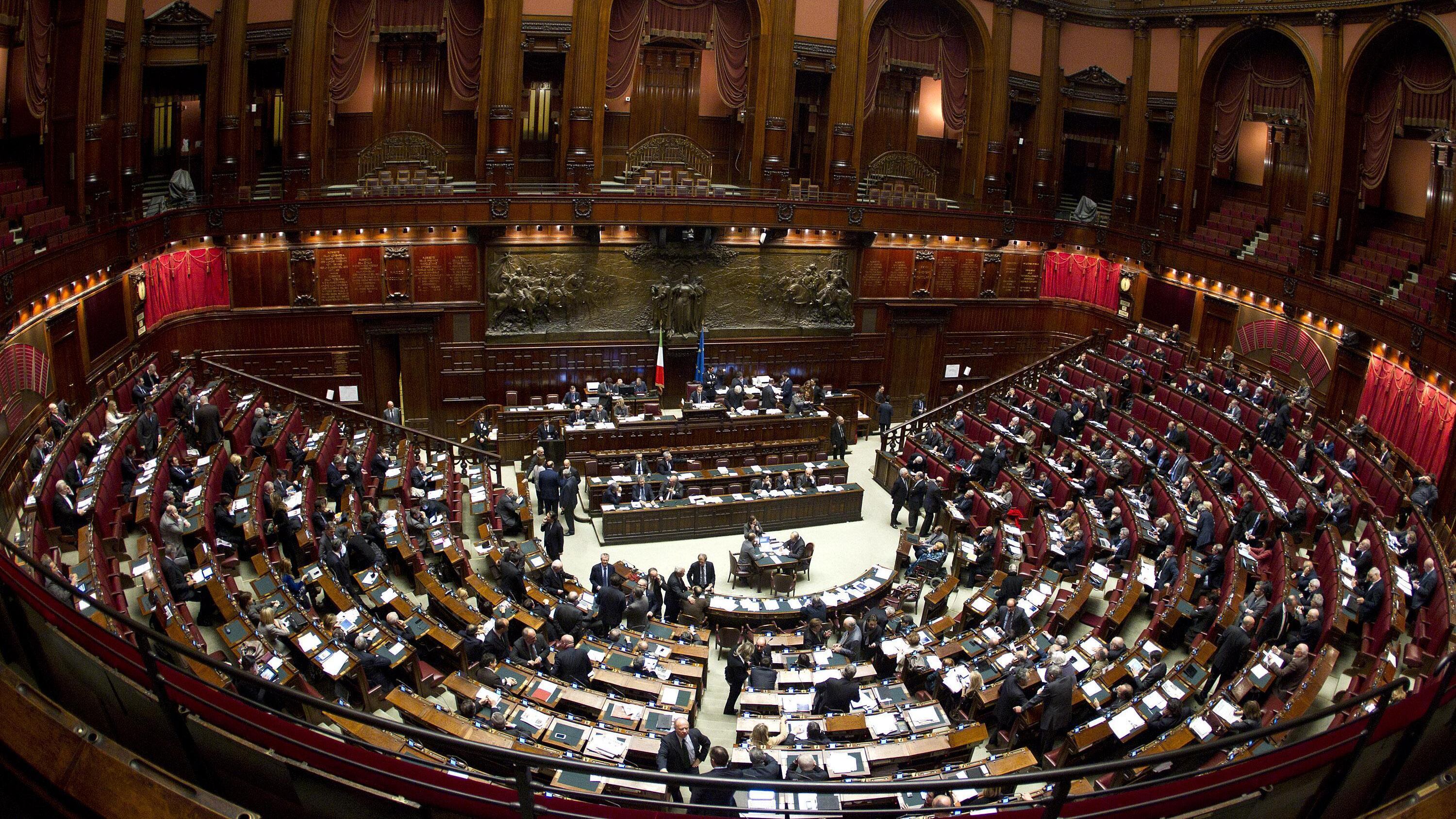 Dal tipo di governo alle presidenze di Camera e Senato: gli scenari possibili
