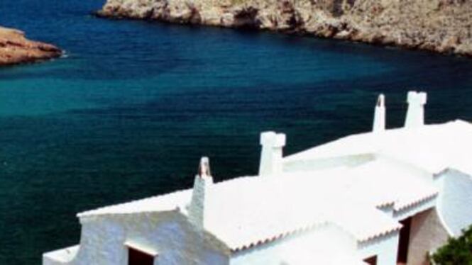 Truffa nel Salento, turista prenota casa vacanze, ma in realtà non esiste