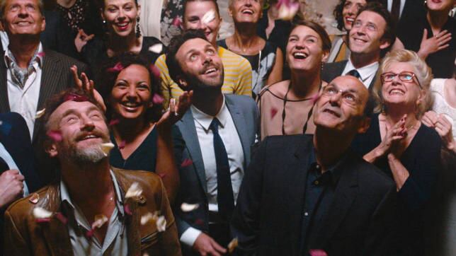 "Nel nostro C'est la vie si ride ironizzando sui matrimoni misti"