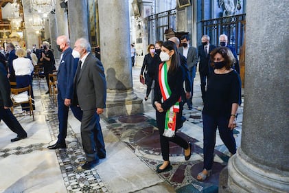 L'ultimo saluto a Raffaella Carrà 3