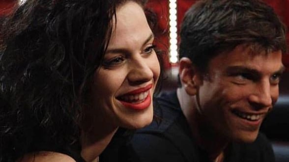 Gf, doccia gelata per Lucia: "Ho le foto di Filippo con un'altra"