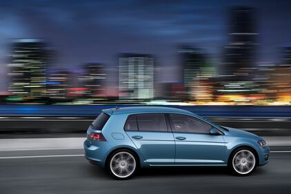 Volkswagen Golf VII 15