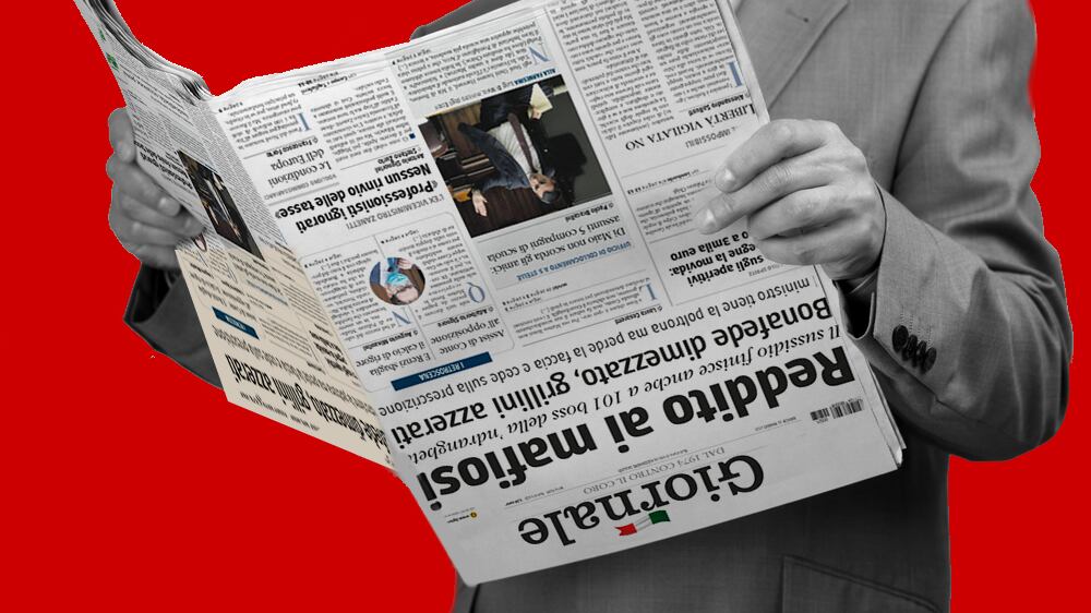 Grillo capovolge "il Giornale". Ma sono i 5s a non saper leggere