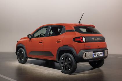 Dacia Spring 2024: guarda tutte le foto di interni ed esterni 20