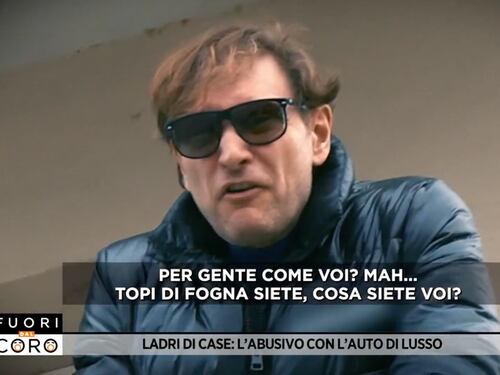"Topi di fogna". L’occupante abusivo insulta la troupe di Fuori dal Coro: ecco cosa ha detto