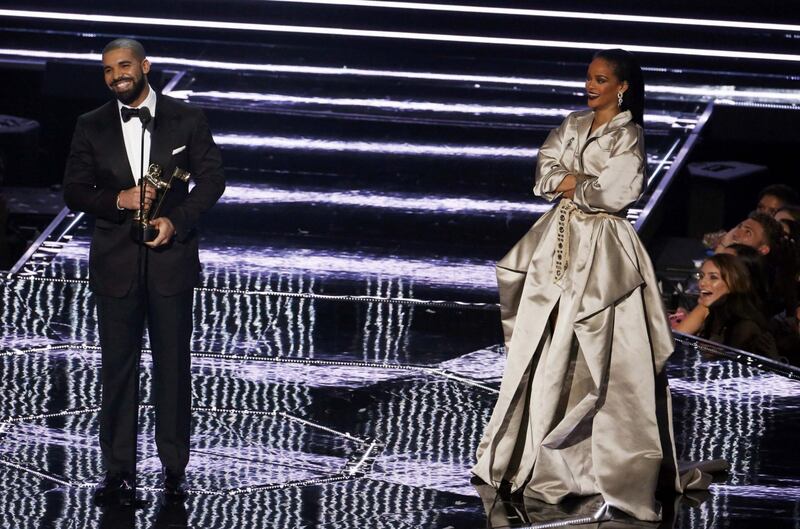 MTV VMA 2016: Drake e Rihanna, le immagini 20