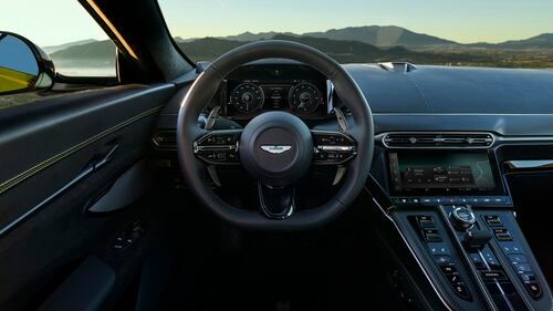 Nuova Aston Martin Vantage, guarda tutte le foto 11
