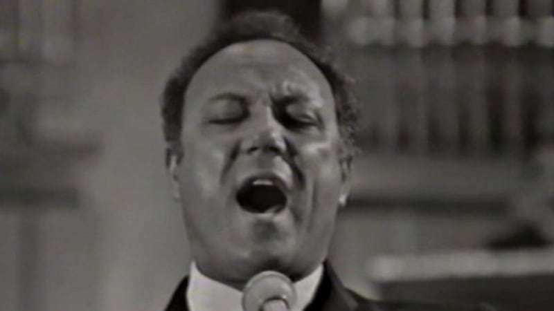 Il re della voce che l’Italia non celebra