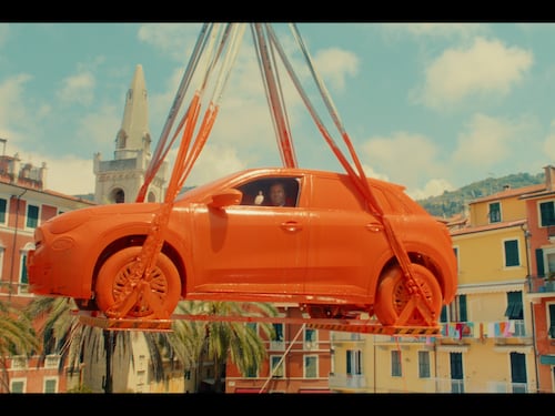 Fiat solo a colori: abolisce l'auto grigia