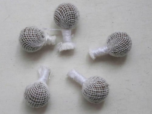 Le palline alle erbe per la vagina? Pericolose ed inutili