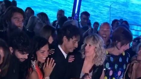 Isola dei Famosi, scintille al party post puntata tra Bettarini e Dayane