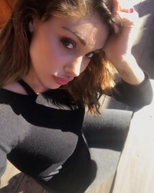 Belen Rodriguez hot, il selfie sexy nel backstage 12