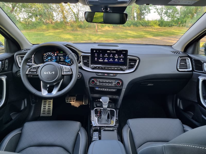 Kia XCeed PHEV: guarda le foto del crossover plug-in 7