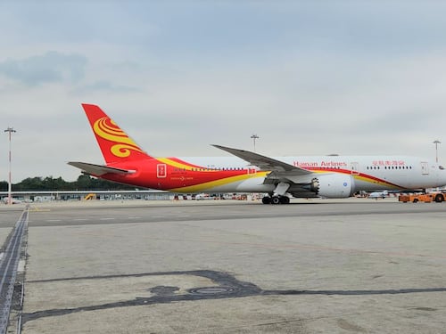 Decolla da Malpensa il volo diretto di Hainan Airlines per Shenzhen in Cina
