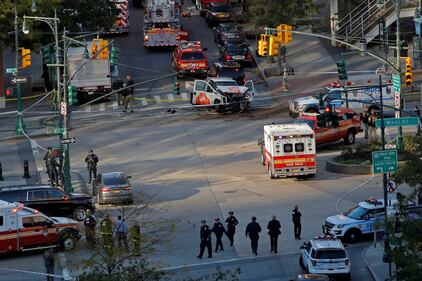 Morti e feriti in centro a New York 10