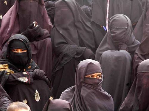 L’imam tifa burqa: “Il velo non è una libera scelta ma un atto divino”