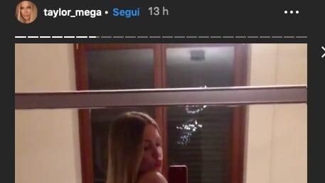 Taylor Mega in topless su Instagram: lo scatto è più sexy del solito