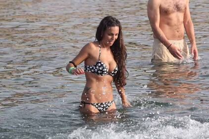 Siria De Fazio nuda nella vasca da bagno 30