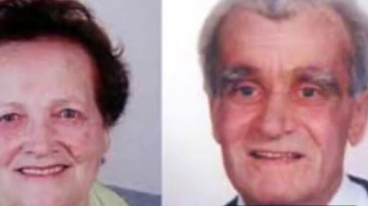 Ha ucciso i genitori e si è suicidata. In casa due biglietti: "La pagherete"