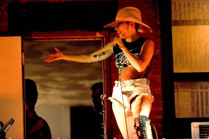 Lady Gaga, lato b in mostra a New York 33