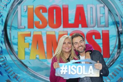 Isola dei Famosi 2018, Alessia Marcuzzi e gli opinionisti 19