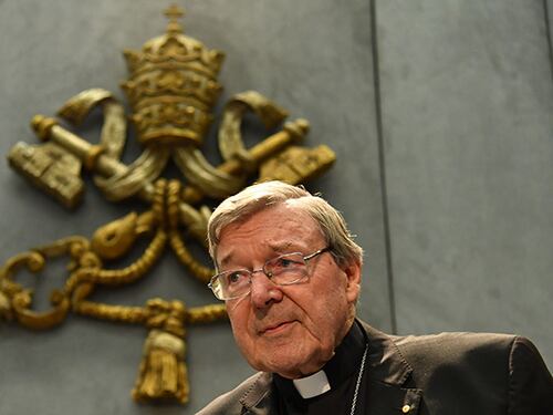 Pedofilia, il cardinale Pell "in serio pericolo di vita": resta in isolamento