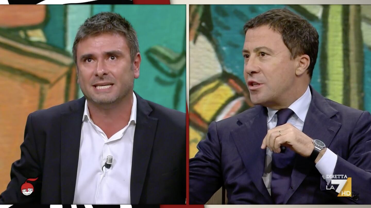 "Gli ex fascisti...", "Tuo padre". Volano stracci tra Di Battista e Bocchino