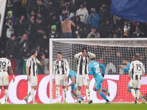 Fischi alla Juve in vera crisi. Pareggio anche contro l'ultima